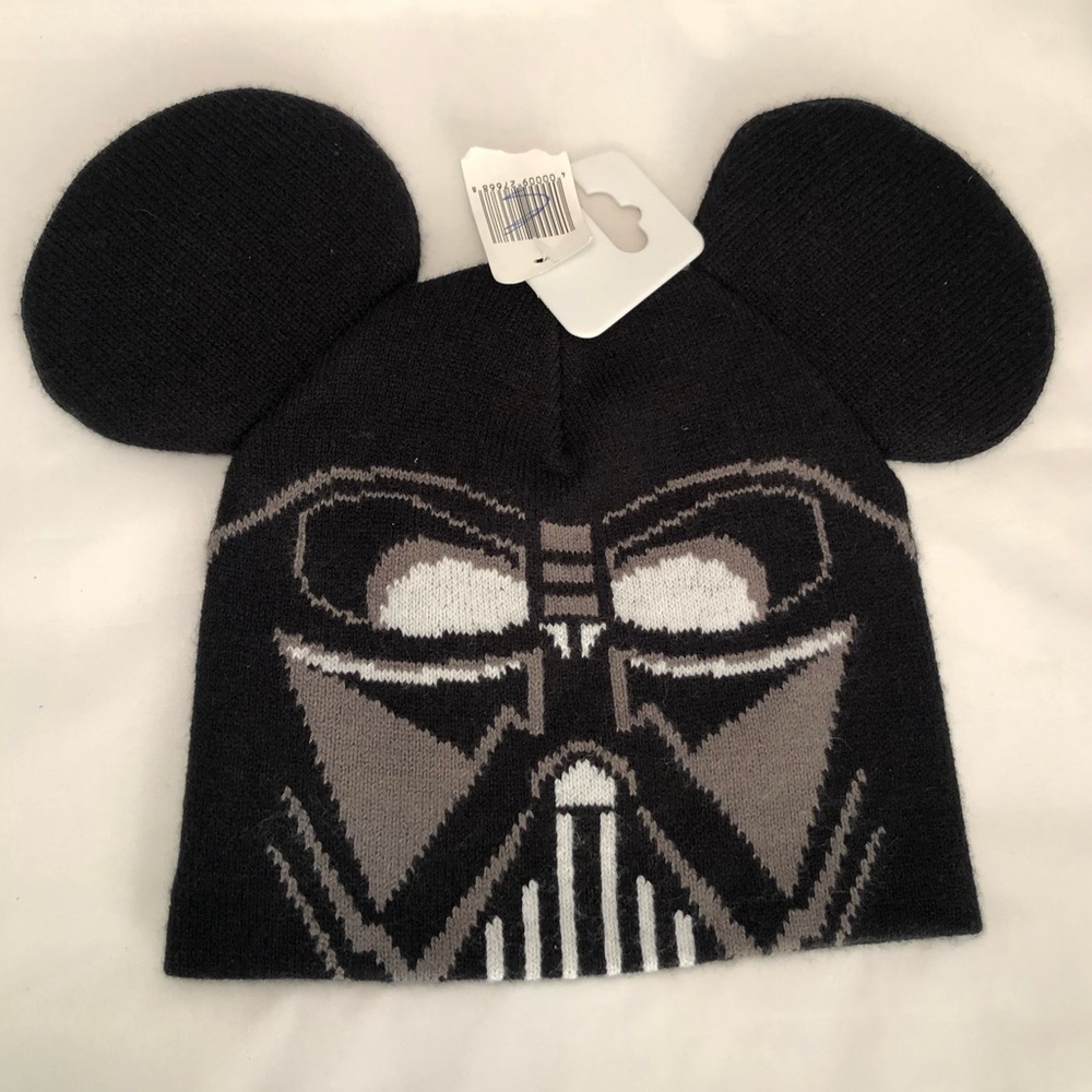 NWT Disney Parks Kids Darth Vader Beanie Hat